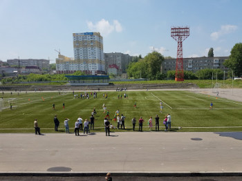 Михаил Исаев откусит часть саратовского стадиона и не подавится? Землю «Сокола» отдают под торговлю