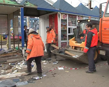 Саратовские бизнесмены не чувствуют давления и рады сносу ларьков