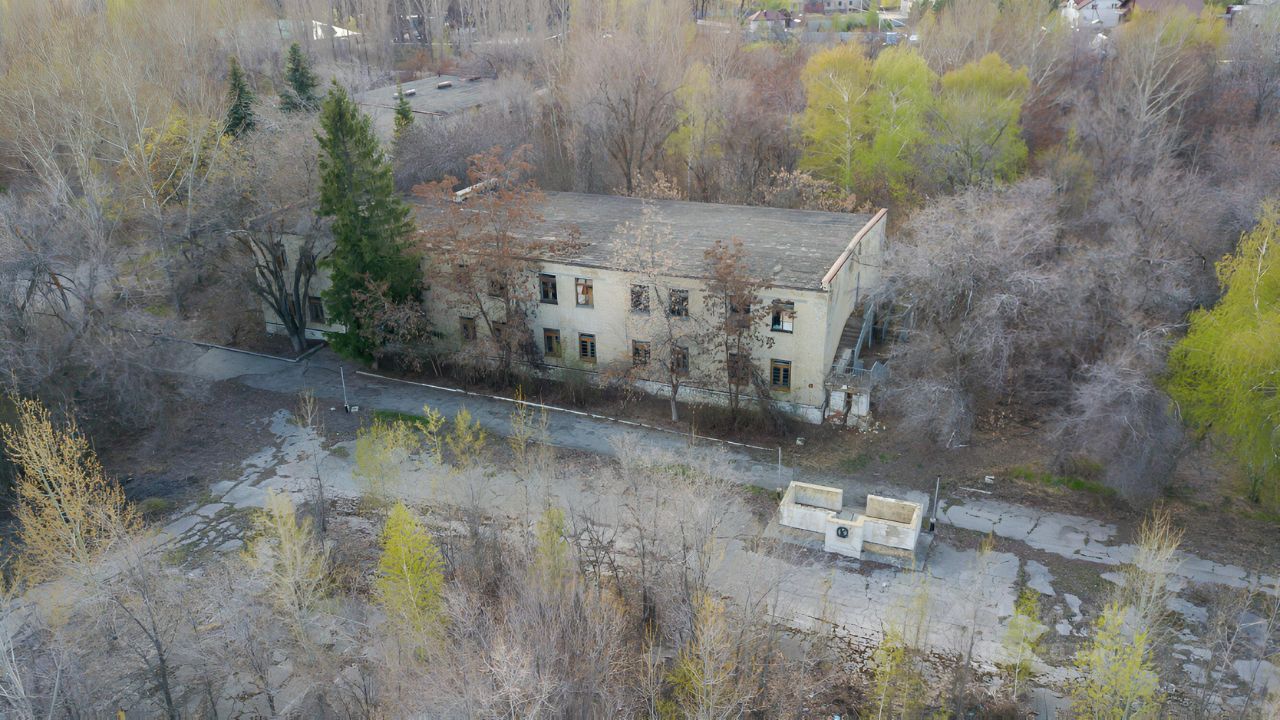 Под Саратовом на территорию войсковой части, тушившей Чернобыль, заманивают  инвестора: можно сделать туробъект | Бизнес-вектор