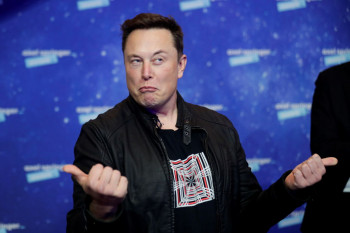 Bloomberg: SpaceX сделает Илона Маска первым триллионером