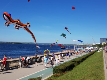 Самара открывает турсезон: глэмпинги, пиво, термы, экофермы и воздушные шары. А еще куча фестивалей - Саратов, учись!