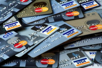 Эксперт: альтернативы Visa и MasterCard в России нет