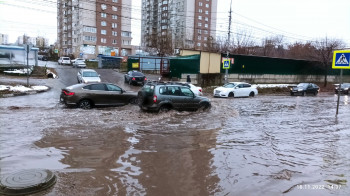 "УМ-24" возвращается в Саратов - у застройщика появился близнец. Как Ольга Осипова будет спасать город от "речки Антоновки"