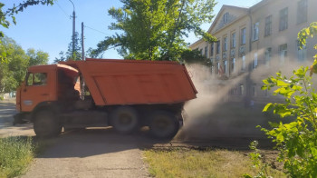 А у нас во дворе: под окнами балаковской школы искусств растет многоэтажка, никак не обозначенная на сайте застройщика