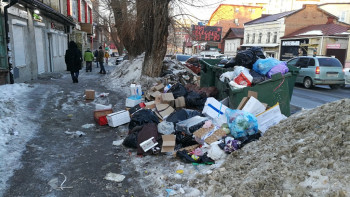 График не выполняете, на прием не записываете, договора кабальные: саратовский бизнес отчитал мусорного оператора