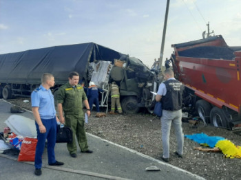 Как федеральная трасса под Вольском стала дорогой смерти и причем тут "Большая Волга". Депутат идет к прокурору и в СК