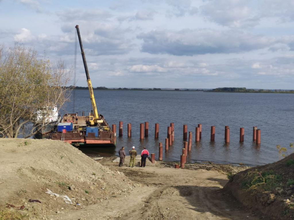 «Сарбилдинг» тонет у причала в Синеньких — сорвавшая два саратовских контракта компания требует оплаты работ, а партнеры — ее банкротства