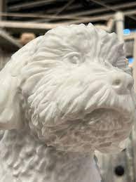 Bloomberg: робот вырежет мраморную скульптуру вашего пса всего за $10 000. Кудрявые собаки - дороже