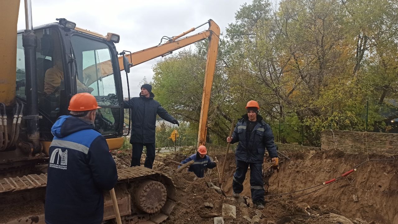 Прорыв канализации в Волгограде учуяли в Следственном комитете. Пора  принюхаться и к Саратову | 31.10.2022 | Саратов - БезФормата